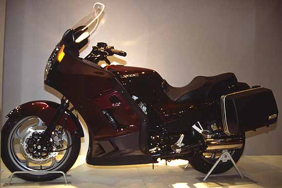 Kawa1000gtr